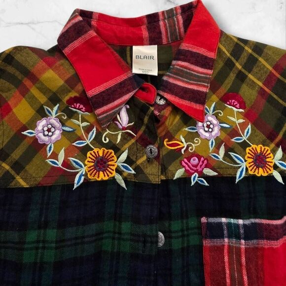 Blair Plaid Floral Print Long Sleeve Flannel Size Medium - Picture 2 of 3